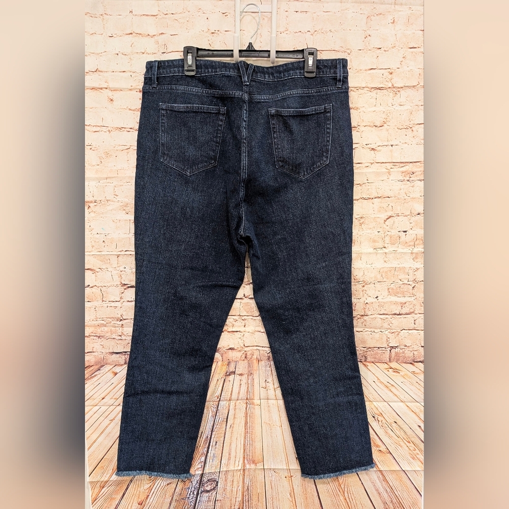 🎉 SALE 🎉 NWT Vineyard Vines Straight High Rise Crop Women's Dark Blue Jeans - Picture 3 of 15